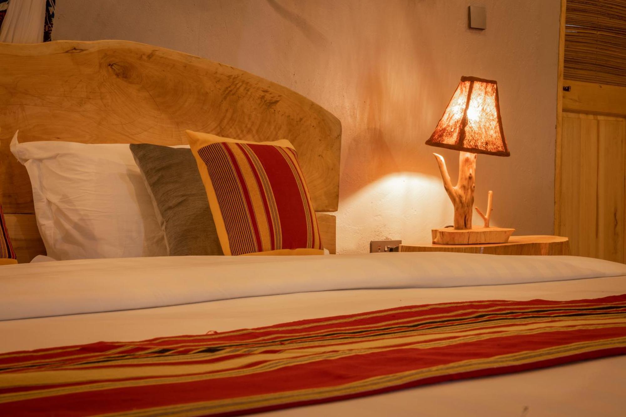 Embogo Safari Lodges Katoke Kültér fotó